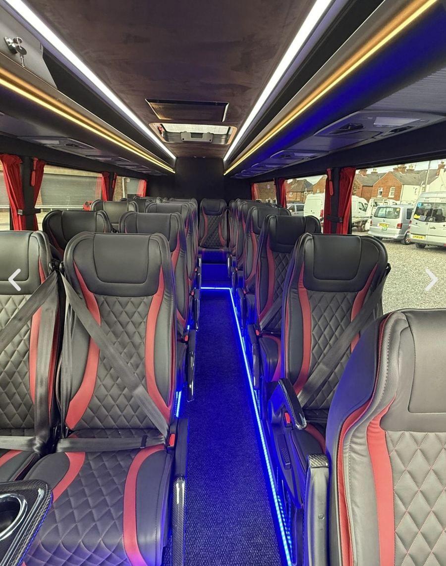 Executive 19 Seater hire Bedford
