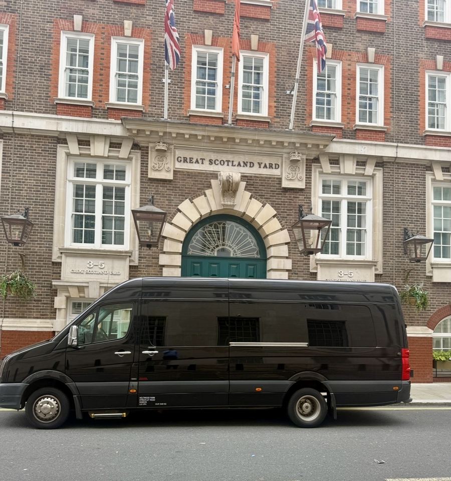 Minibus hire Peterborough
